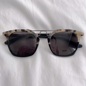 Krewe Lafayette Sunglasses Oyster Black